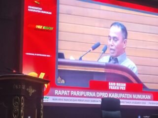 Juru Bicara Fraksi PKS DPRD Nunukan, Said Hasan, saat membacakan pandangan fraksi atas Raperda APBDP Nunukan 2026. Kamis (17/9/2026).