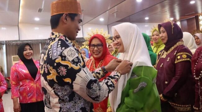 Bupati Nunukan, Irwan Sabri saat menghadiri pelantikan Pengurus IWSS periode 2026 - 2021. Dok.Prokopim Nunukan.